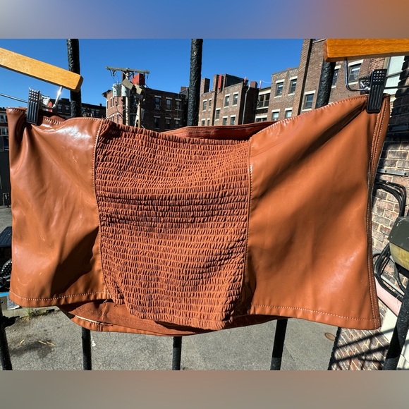 NWT ANTHROPOLOGIE PATENT FAUX-LEATHER BANDEAU TOP 3X - Picture 5 of 7